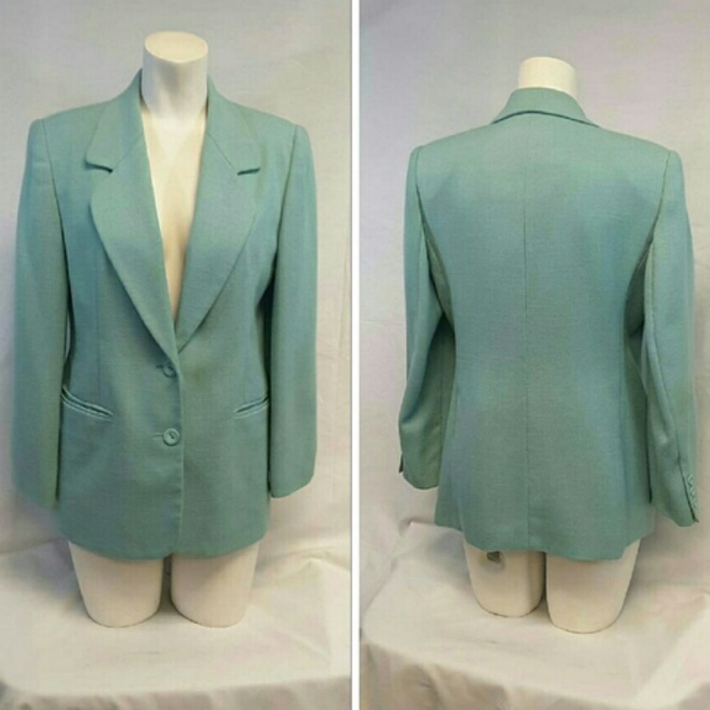 Worthington, Fully Lined Blazer, size 6 Petite - Picture 2 of 8